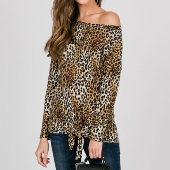 Leopard Print Knot Sweater Top - Picture 6 of 9